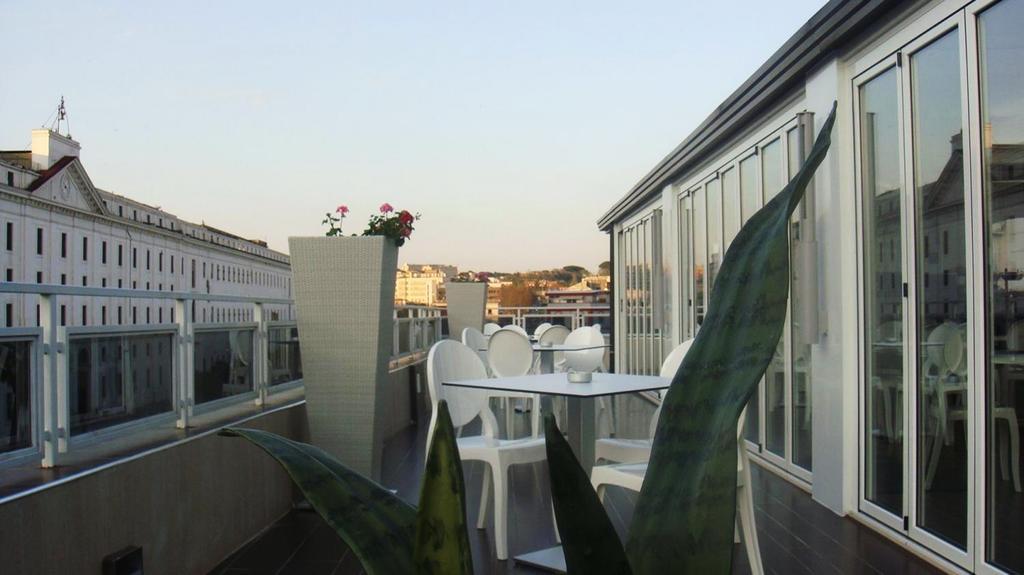 Hotel Ferdinando II Neapel Exteriör bild